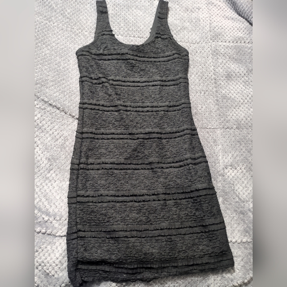 Forever 21 Bodycon Dress Black Lace Ruffle LBD Size Med fits more like a small.